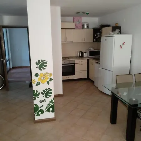 公寓 Oasis & With 1 Bedroom On The 3rd Floor Oles