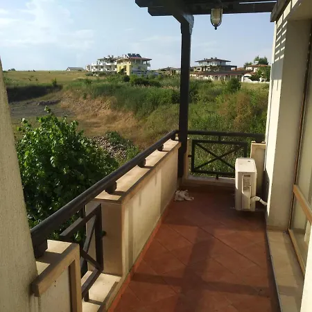 Oasis & With 1 Bedroom On The 3rd Floor Oles 公寓 *